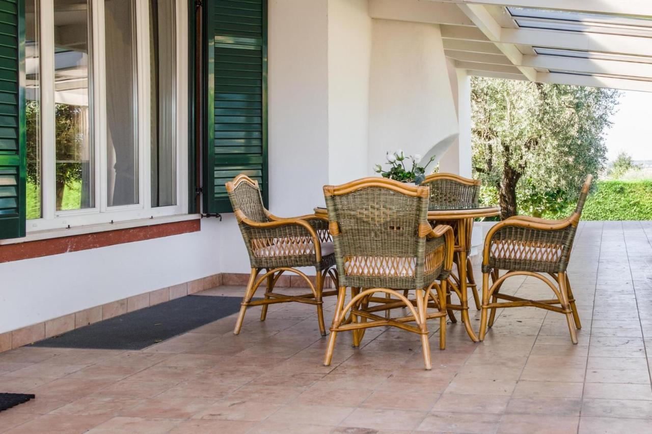 Villa Carini With 3000 Mq Garden & Heated Pool Castelnuovo del Garda Eksteriør bilde