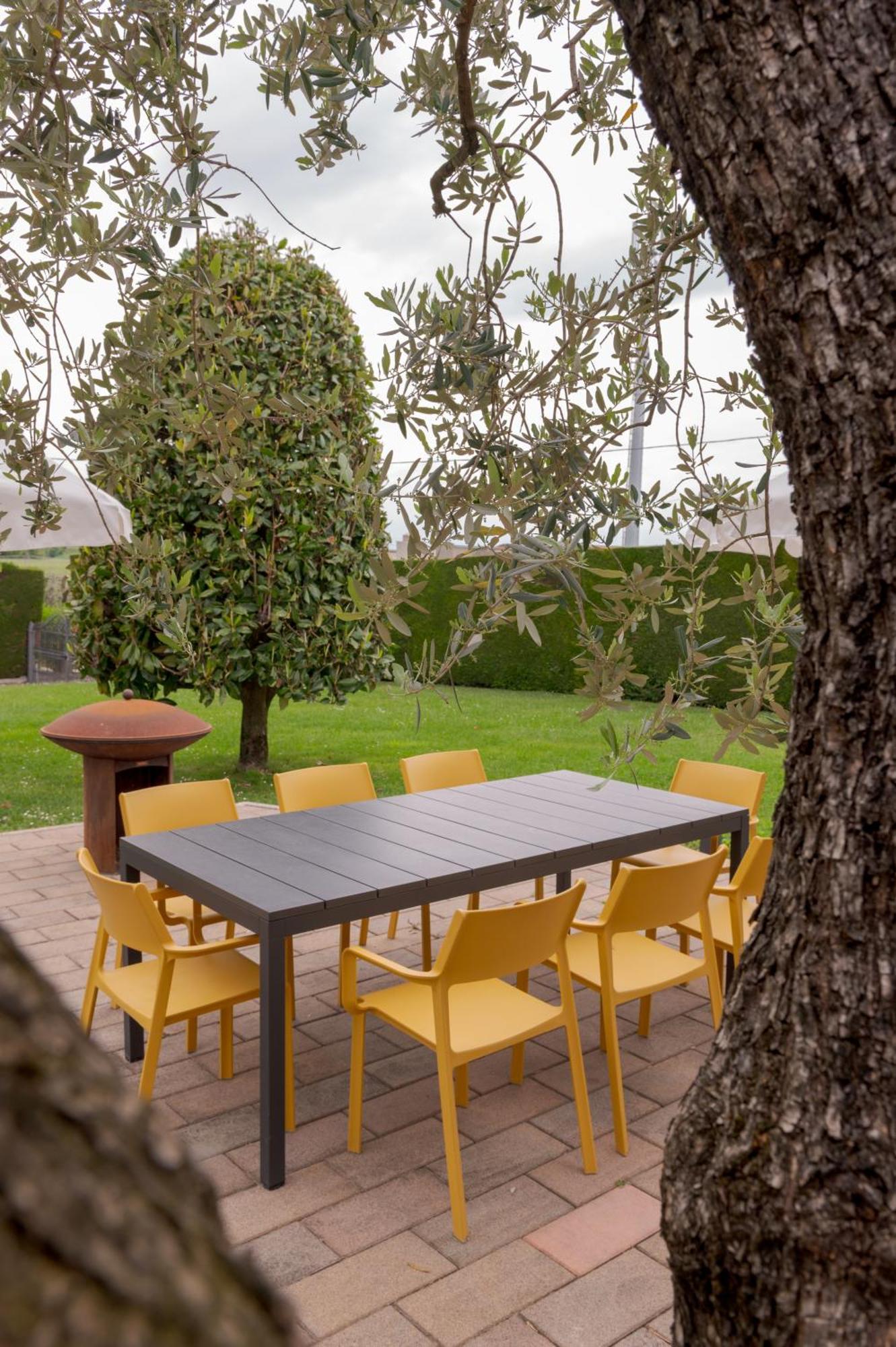 Villa Carini With 3000 Mq Garden & Heated Pool Castelnuovo del Garda Eksteriør bilde